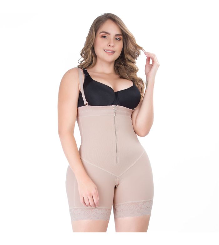 Hot Selling Women Full Body Compression Shaper Seamless Adjustable Strap Body  Shaper Body Suit Plus Size Shapewear Bodysuit - China Plus Size Shapewear  and Body Shaper for Women price